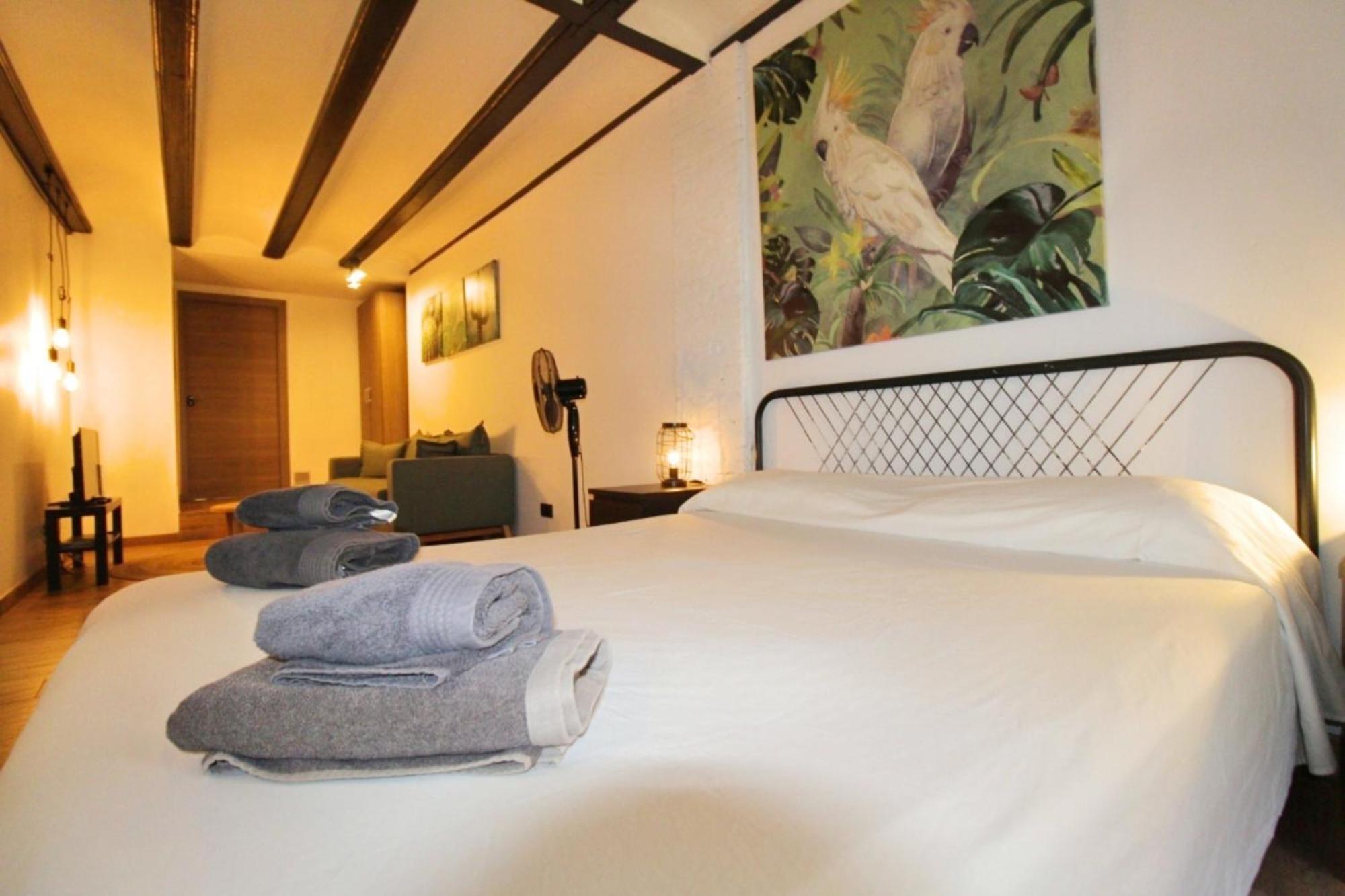 Increible Apartamento Con Terraza Al Lado De Torres De Quart 瓦伦西亚 外观 照片