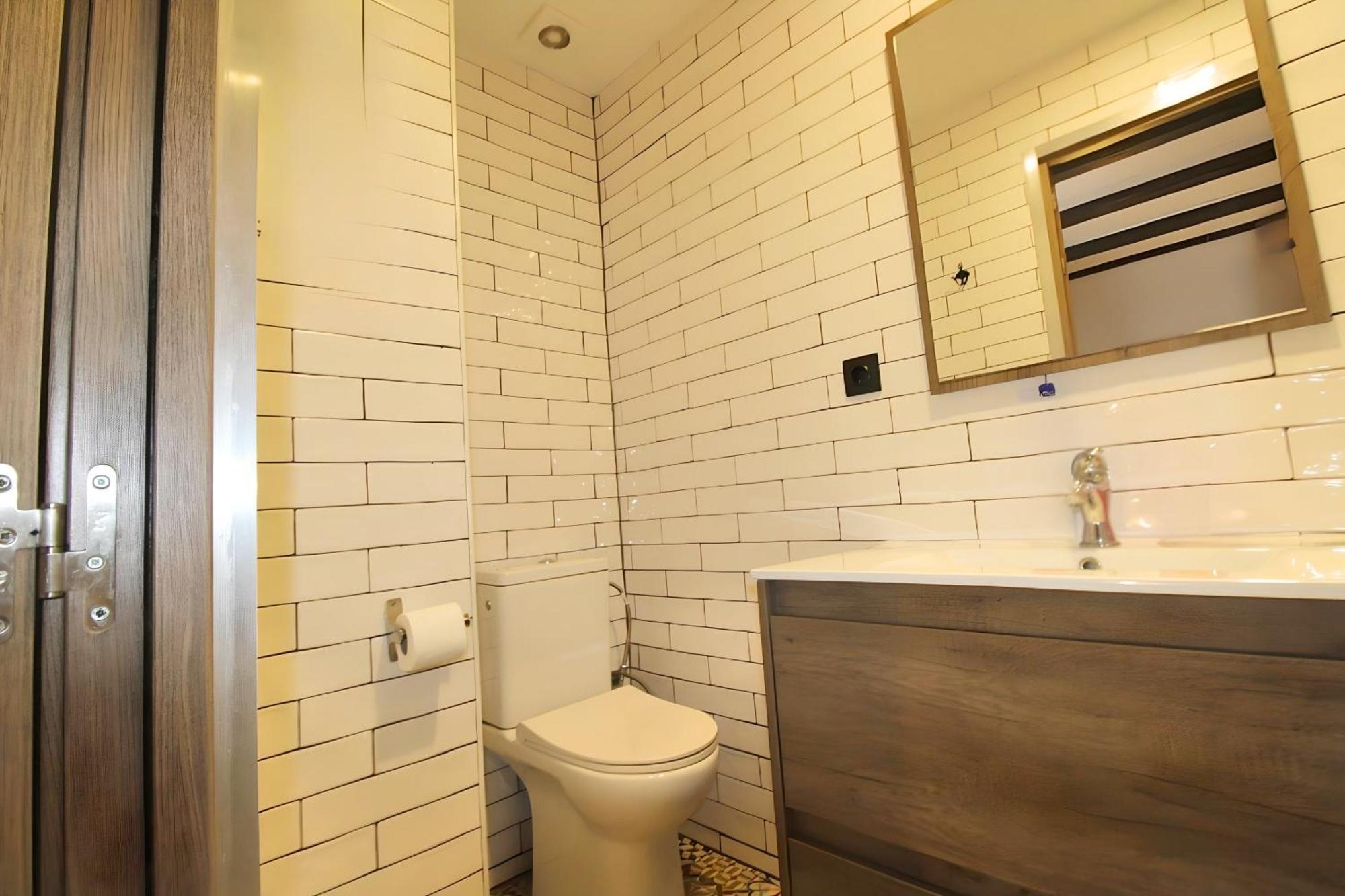 Increible Apartamento Con Terraza Al Lado De Torres De Quart 瓦伦西亚 外观 照片